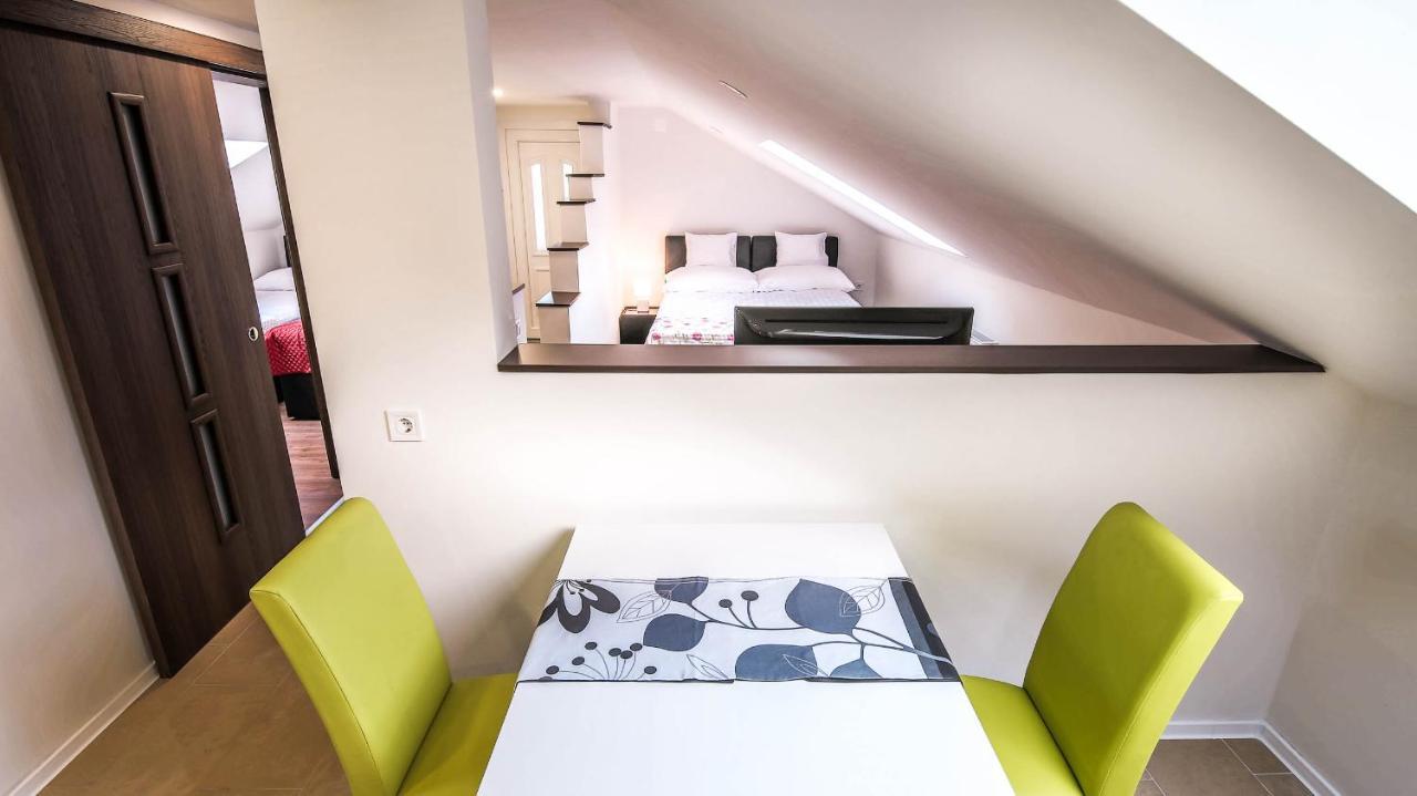 White Apartman Siofok Ngoại thất bức ảnh